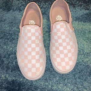 Pink checkered vans (EXCELLENT CONDITION)